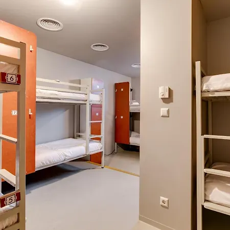 Clinknoord Hostel Hostel