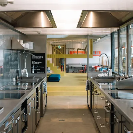 Clinknoord Hostel Amsterdam
