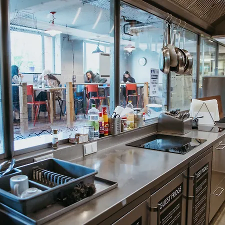 Clinknoord Hostel * Amsterdam