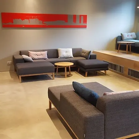 Clinknoord Hostel *