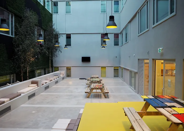 Clinknoord Auberge de jeunesse Amsterdam