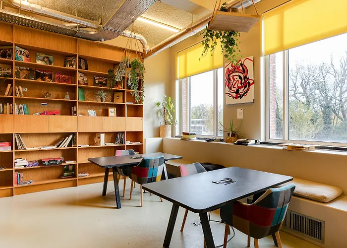 Clinknoord Auberge de jeunesse Amsterdam