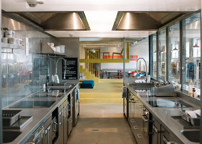 Clinknoord Hostel Amsterdam