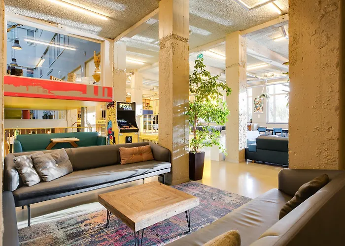 Clinknoord * Amsterdam