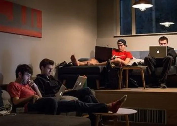 Clinknoord Hostel Amsterdam