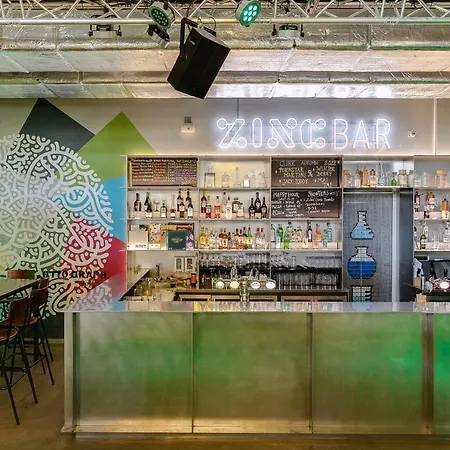 Clinknoord Hostel Amsterdam