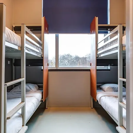 Clinknoord Hostel *